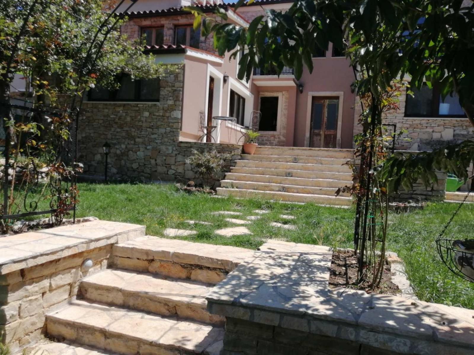 Apartments Sena Пула Екстериор снимка