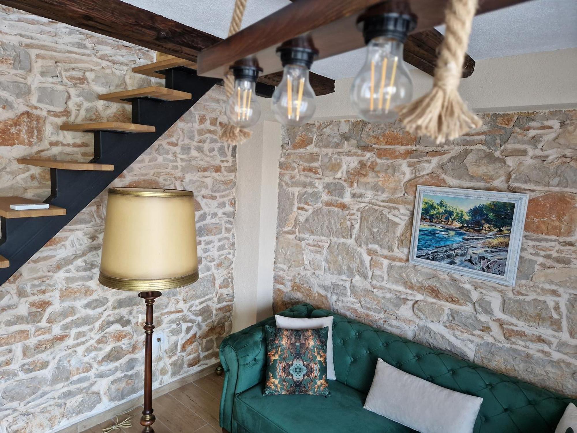 Apartments Sena Пула Екстериор снимка